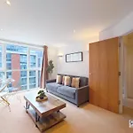 London Excel Stays - One Bed Apartment